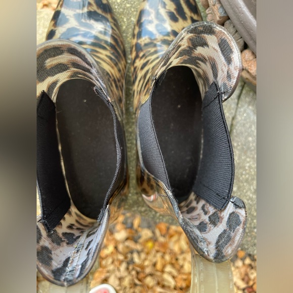 J Crew Leopard Chelsea Rain Boots Ankle Bootie Pull On Womens Sz 8 Animal print - Picture 11 of 11